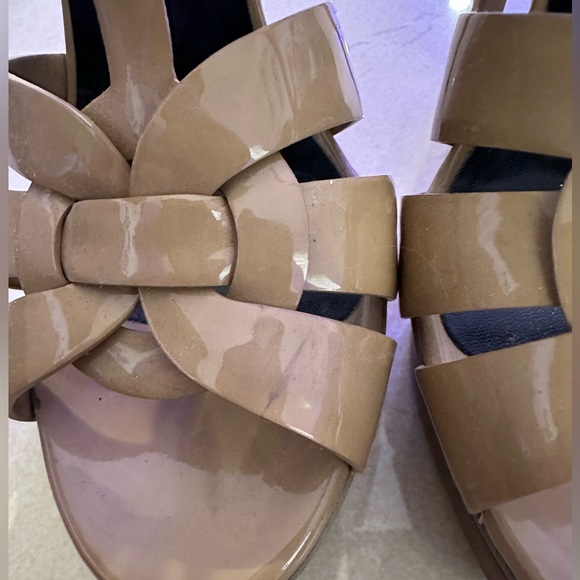 Yves Saint Laurent Tribute T strap platform Sandal - Picture 5 of 8
